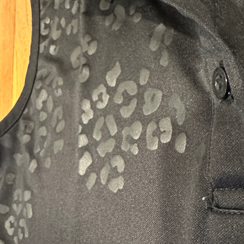 *last chance* Monterey Club | Women's Black Sleeveless Polo Top, cheetah accent - Picture 3 of 12